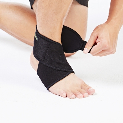 AQUAHEAT ANKLE SUPPORT